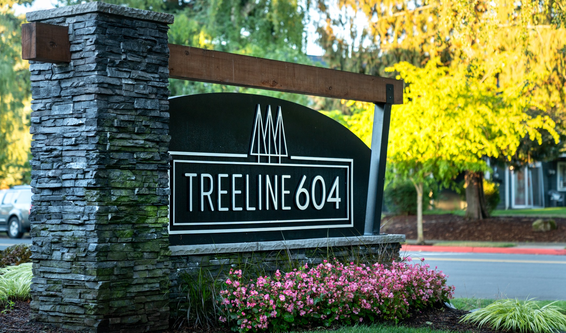 Treeline 604 is a pet-friendly apartment community in Vancouver, WA